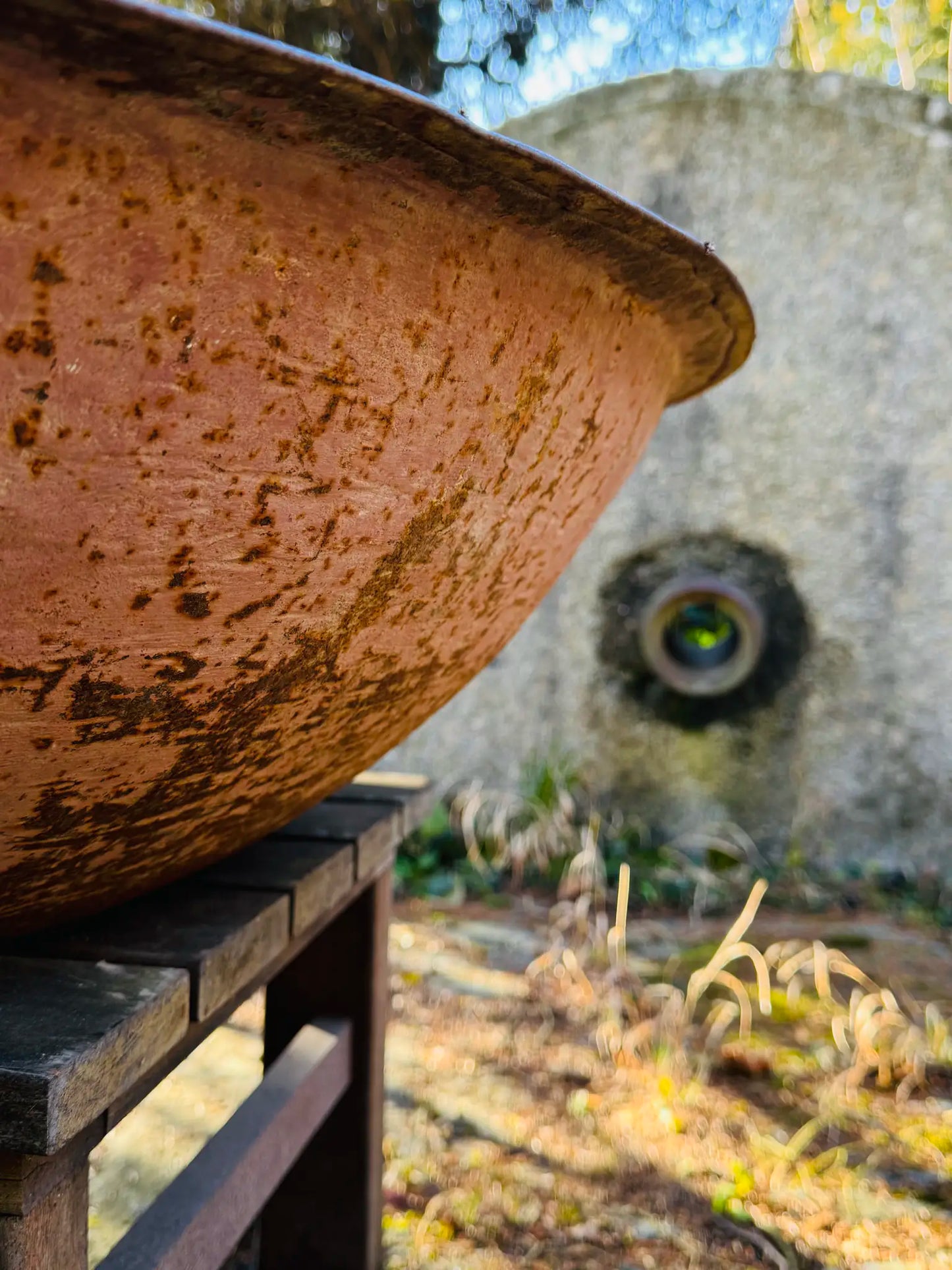 Alte Stahlwanne aus Frankreich